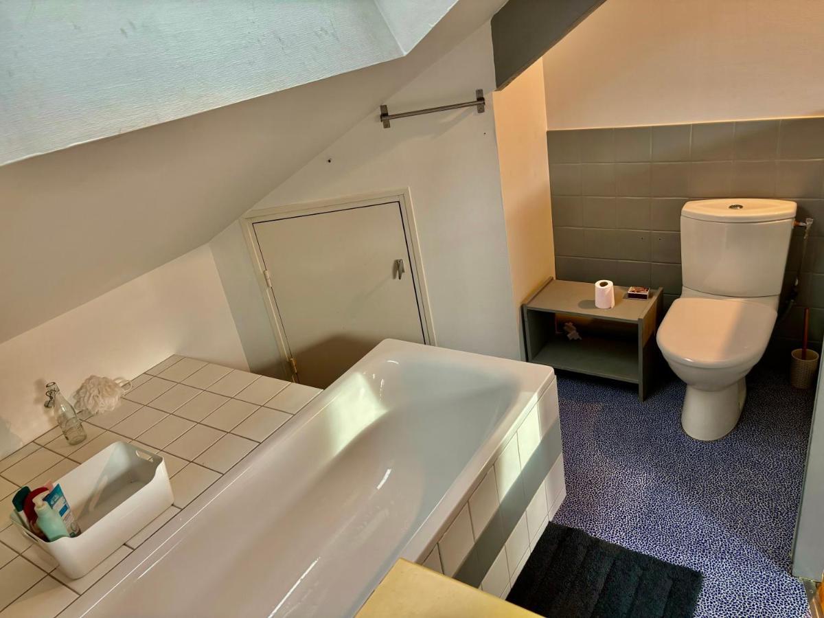 Maison Remoise Confort Avec Garage Et Jacuzzi Holiday home