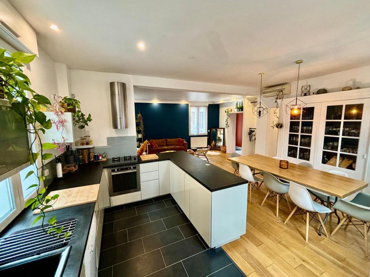 Holiday home Maison Remoise Confort Avec Garage Et Jacuzzi Reims
